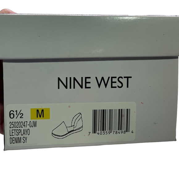 Nine West - blue flats - EUC - size 6.5 M - Picture 5 of 6